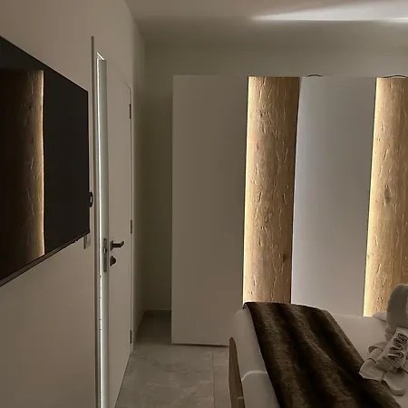 Aparthotel Mercury Tower By Asignatures 4*