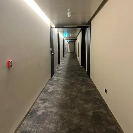 Mercury Tower By Asignatures Aparthotel San Giuliano